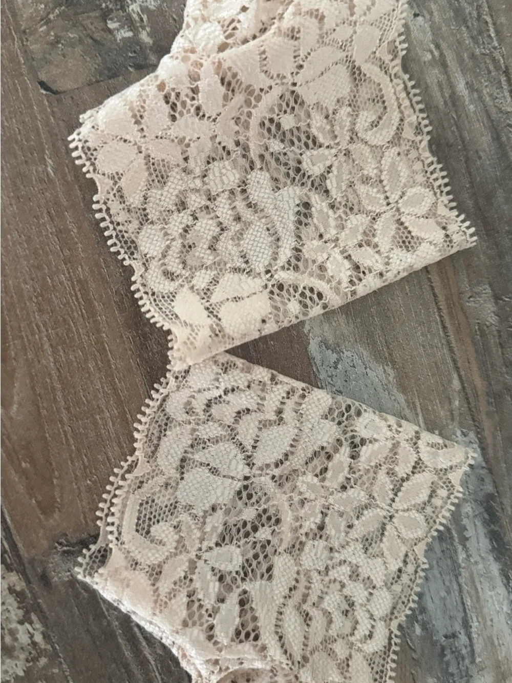 Lace nude cream fashion coquette gloves